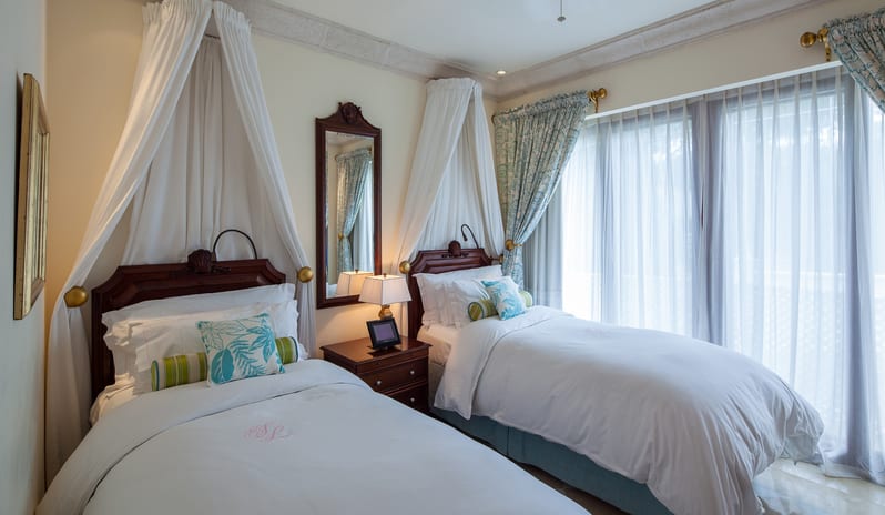 SANDY LANE - LUXURY ORHCID SUITE TWIN BED